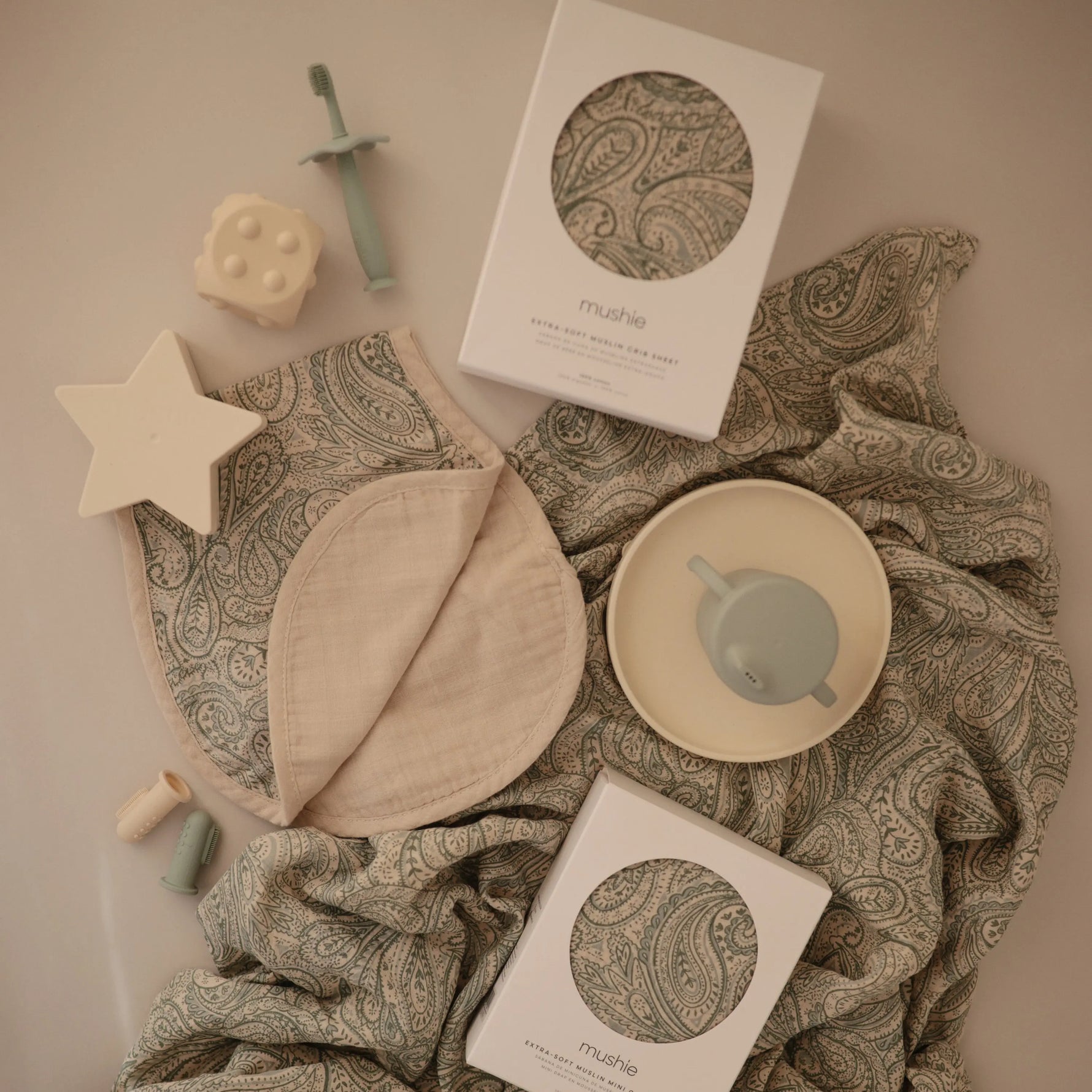 Mushie Organic Cotton Muslin Burp Cloth 2 Pack - Baby & Toddler > Nursing & Feeding > Burp Cloths burp cloth