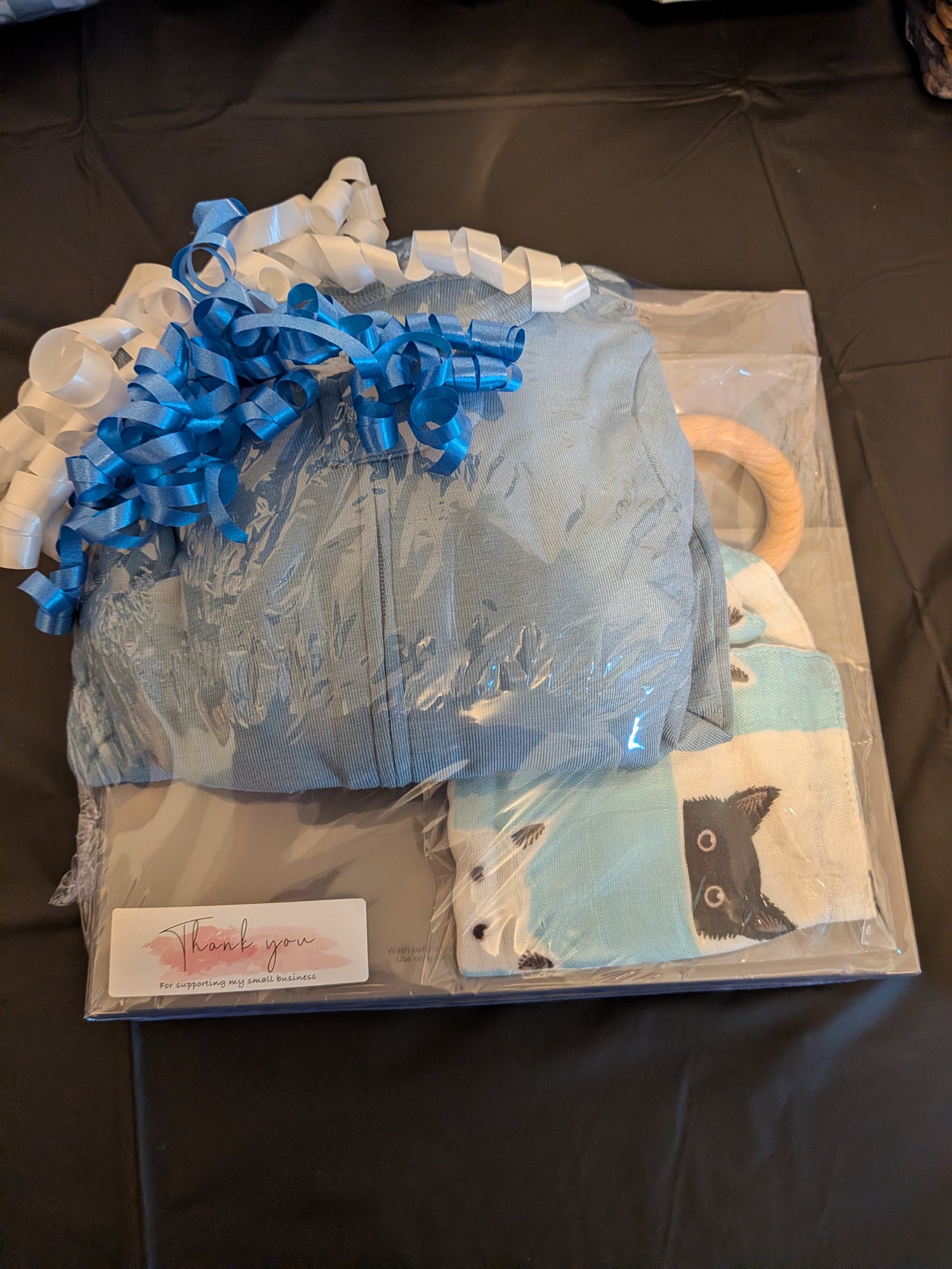 Peek-A-Boo Cat Baby Blanket Gift Set