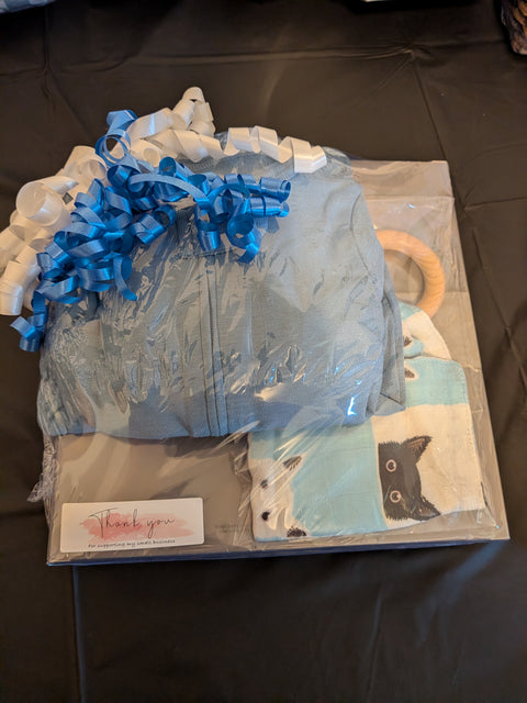 Peek-A-Boo Cat Baby Blanket Gift Set