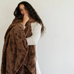 Patterned Faux Fur Throw Blanket Saranoni Luxuriously Soft Saranoni Everetts Place Boutique 119.00
