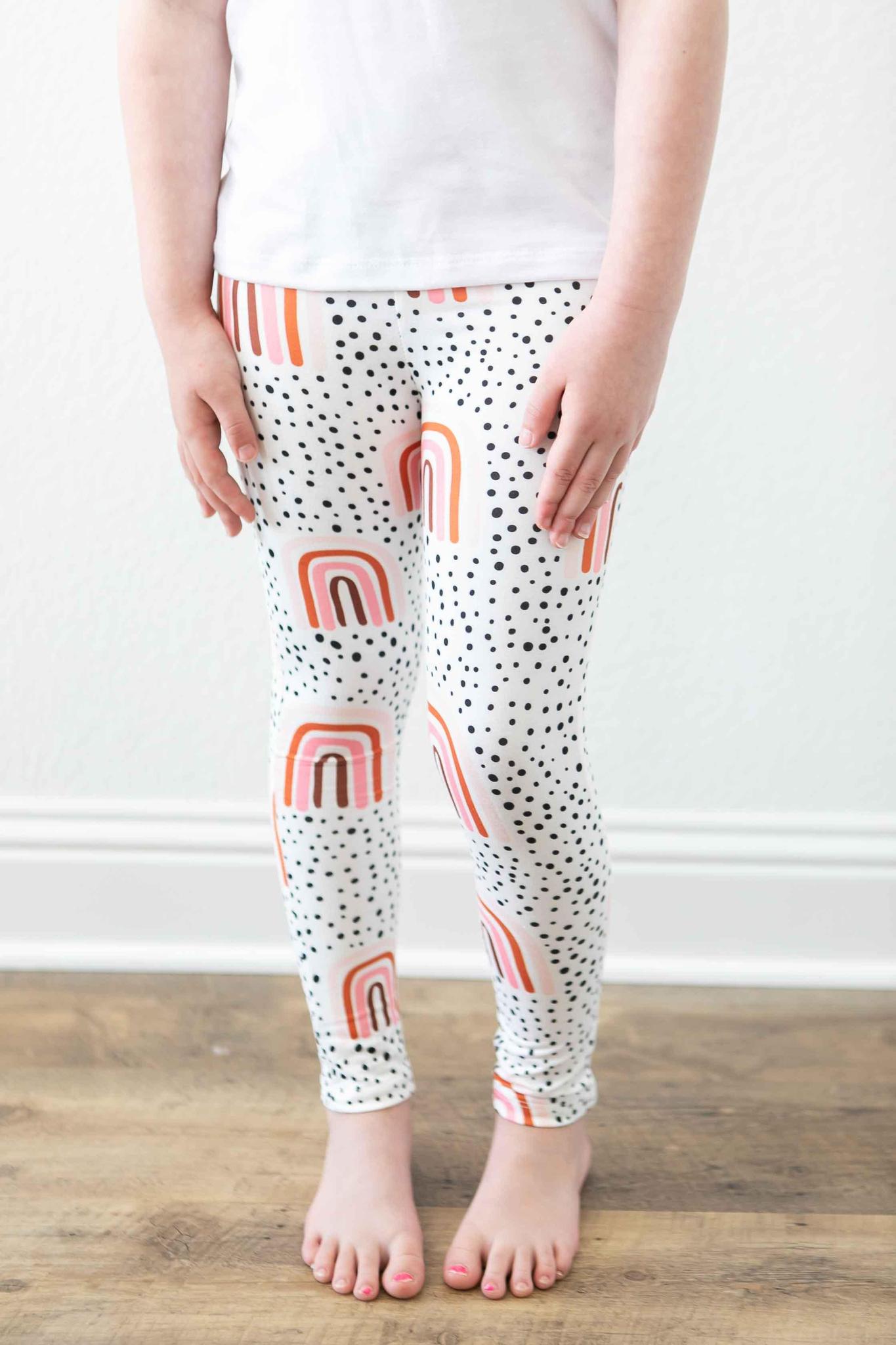 Mila & Rose organic Peach Rainbow baby leggings