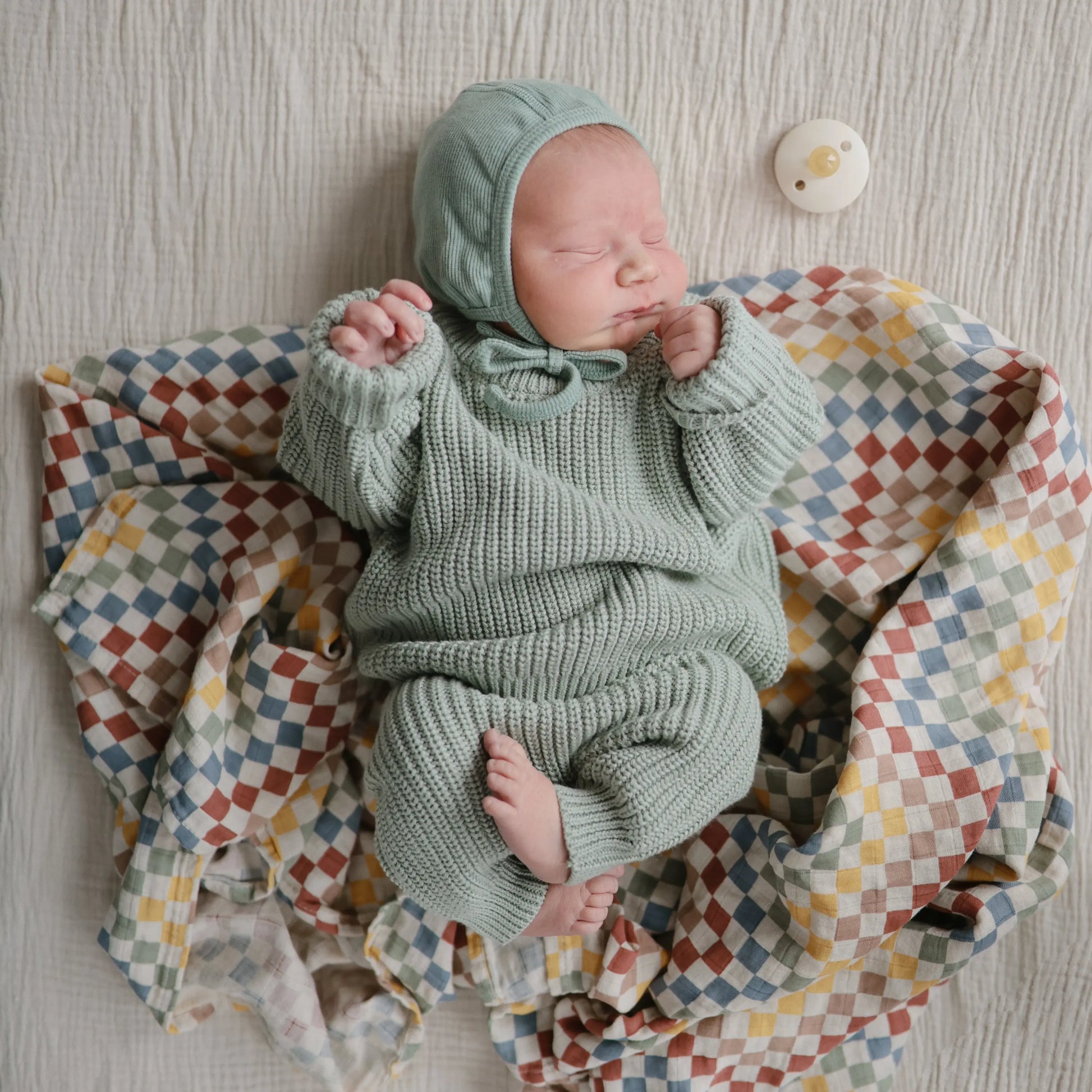 Organic Cotton Muslin Swaddle Blanket for Baby Cuddling and Nursing Mushie