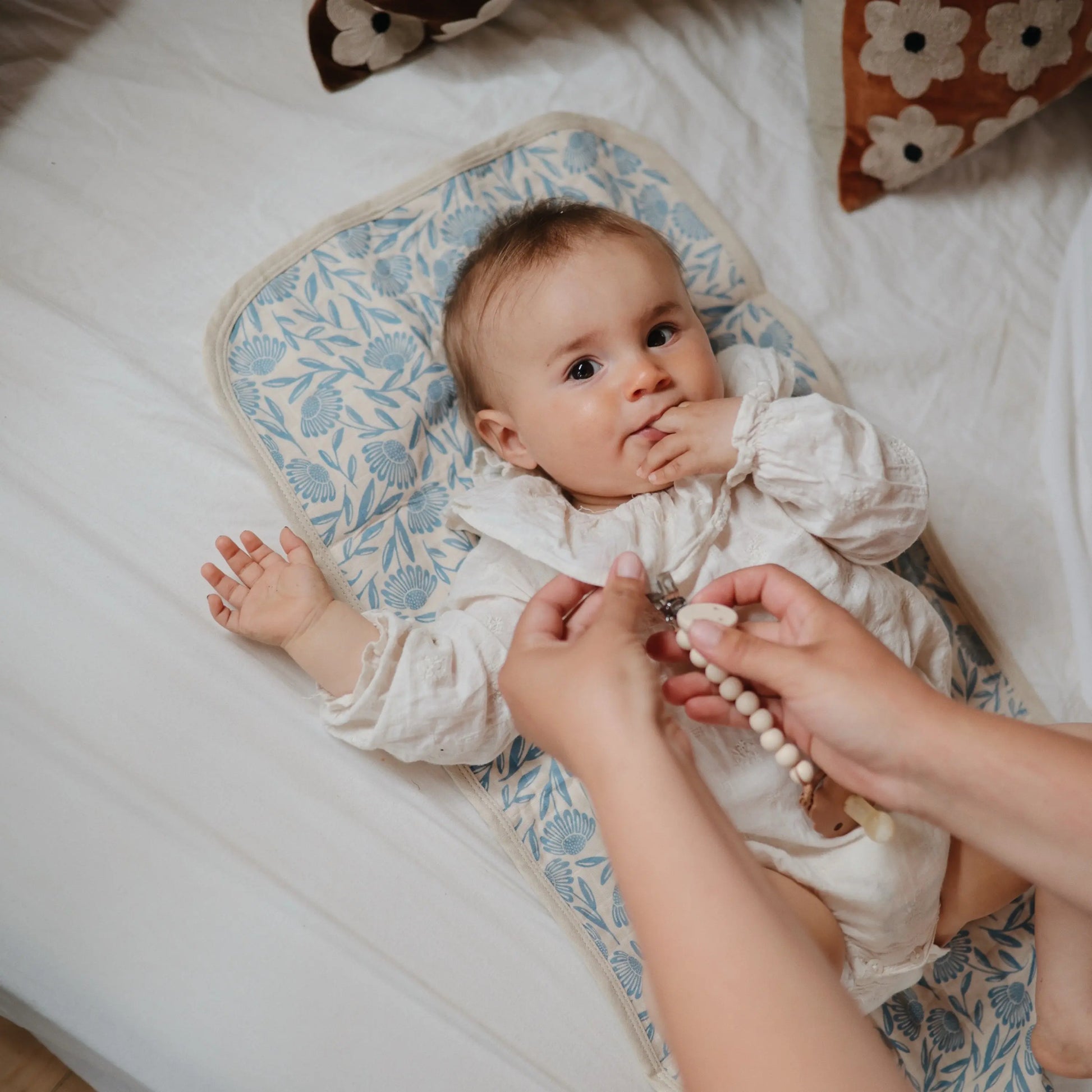 Mushie Organic Cotton Changing Pad Liners with Water Repellent Layer and Bamboo Blend Mushie