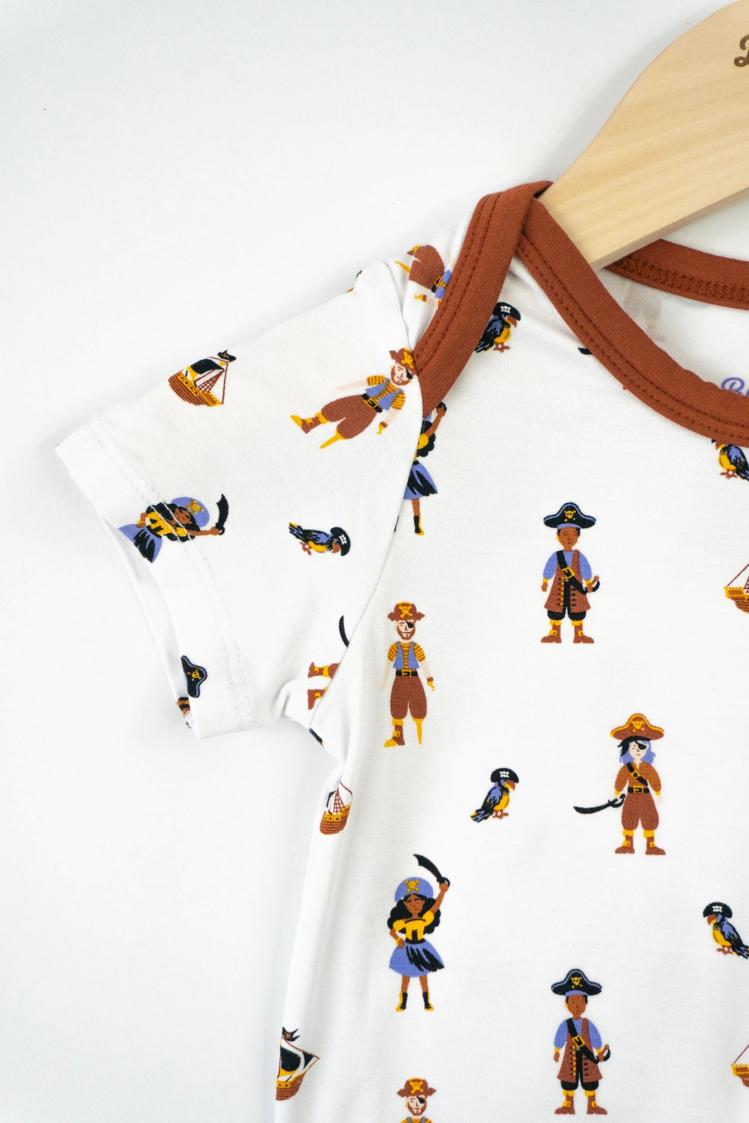Bubble Baby Pirate | Short Sleeve Bodysuit - 