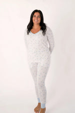 Bubble Baby Polar Bear | Long Sleeve Adult V Neck - 