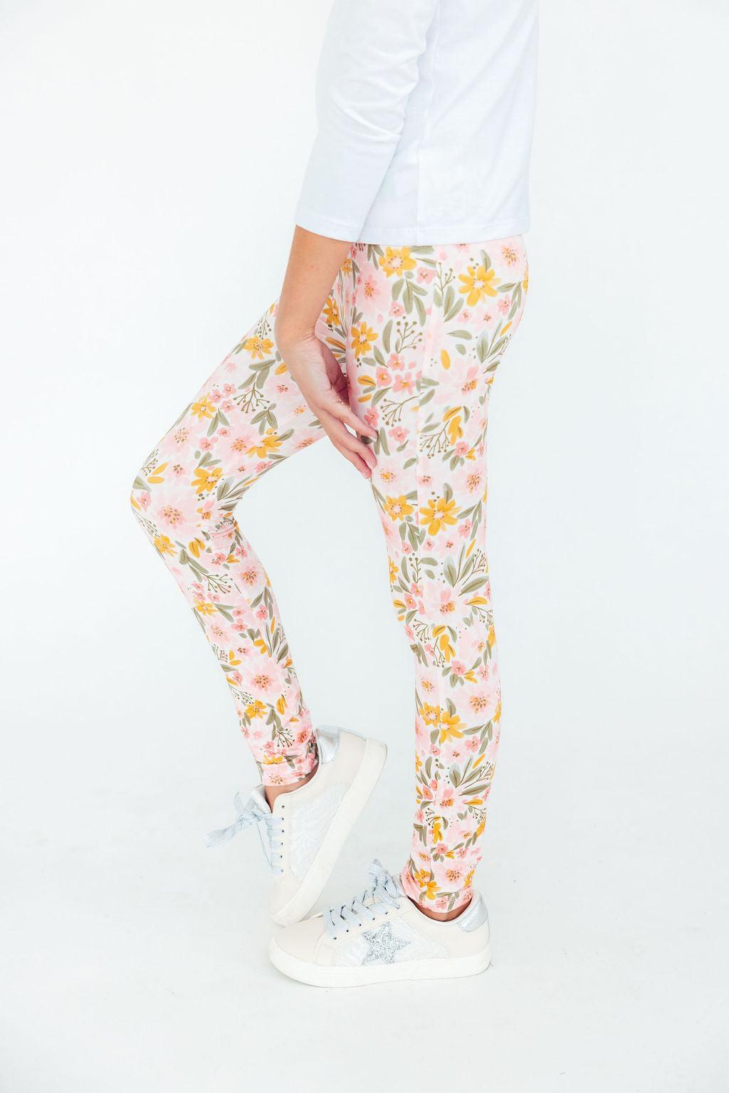 Mila & Rose Pretty Peachy organic cotton baby leggings.