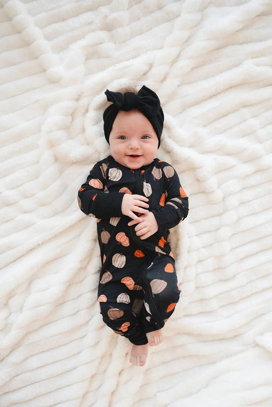 Pumpkins Black (Convertible Zip Footies) Dreamlet Everetts Place: Online Boutique
