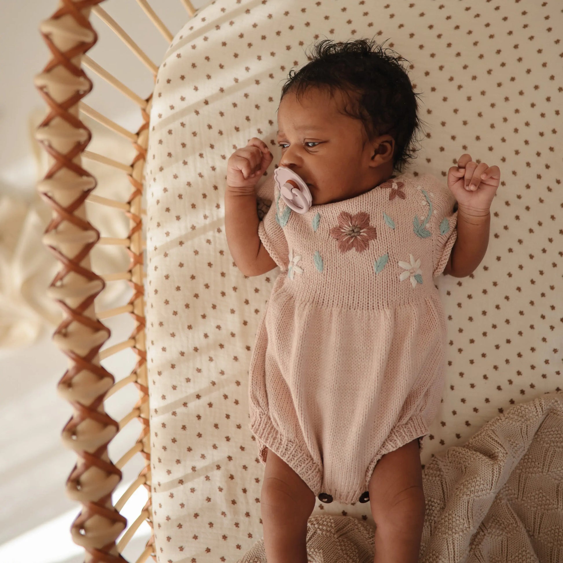 Extra Soft Bassinet Muslin Crib Sheet for Baby - 100 Percent Cotton Breathable Fabric Mushie