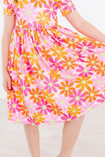Retro Daisies Short Sleeve Pocket Twirl Dress Mila Rose Mila & Rose ® Everetts Place: Online Boutique