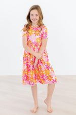 Retro Daisies Short Sleeve Pocket Twirl Dress Mila Rose Mila & Rose ® Everetts Place: Online Boutique