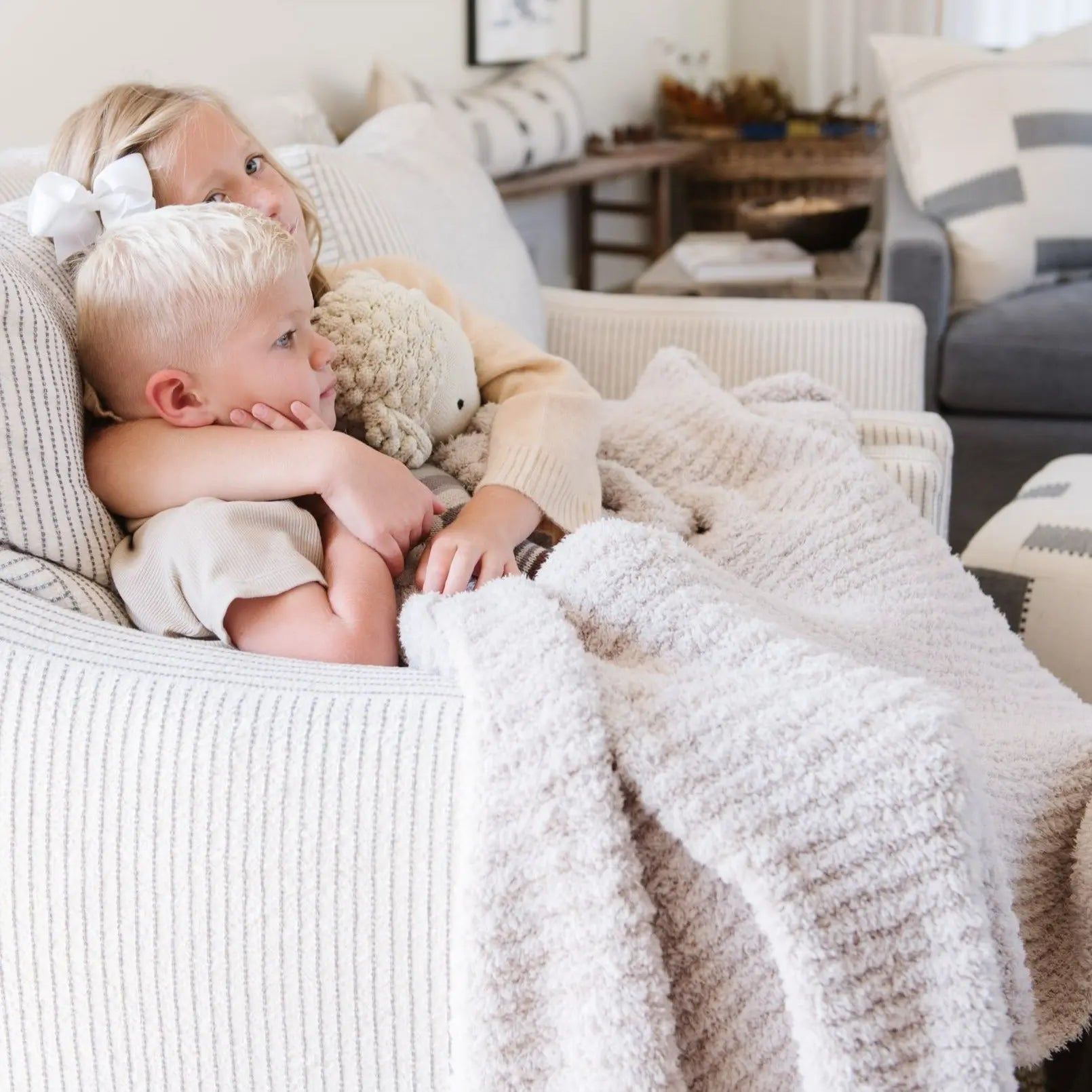 Ribbed Bamboni Receiving Blanket Soft Cozy Baby Blanket Saranoni Everetts Place Boutique 55.00