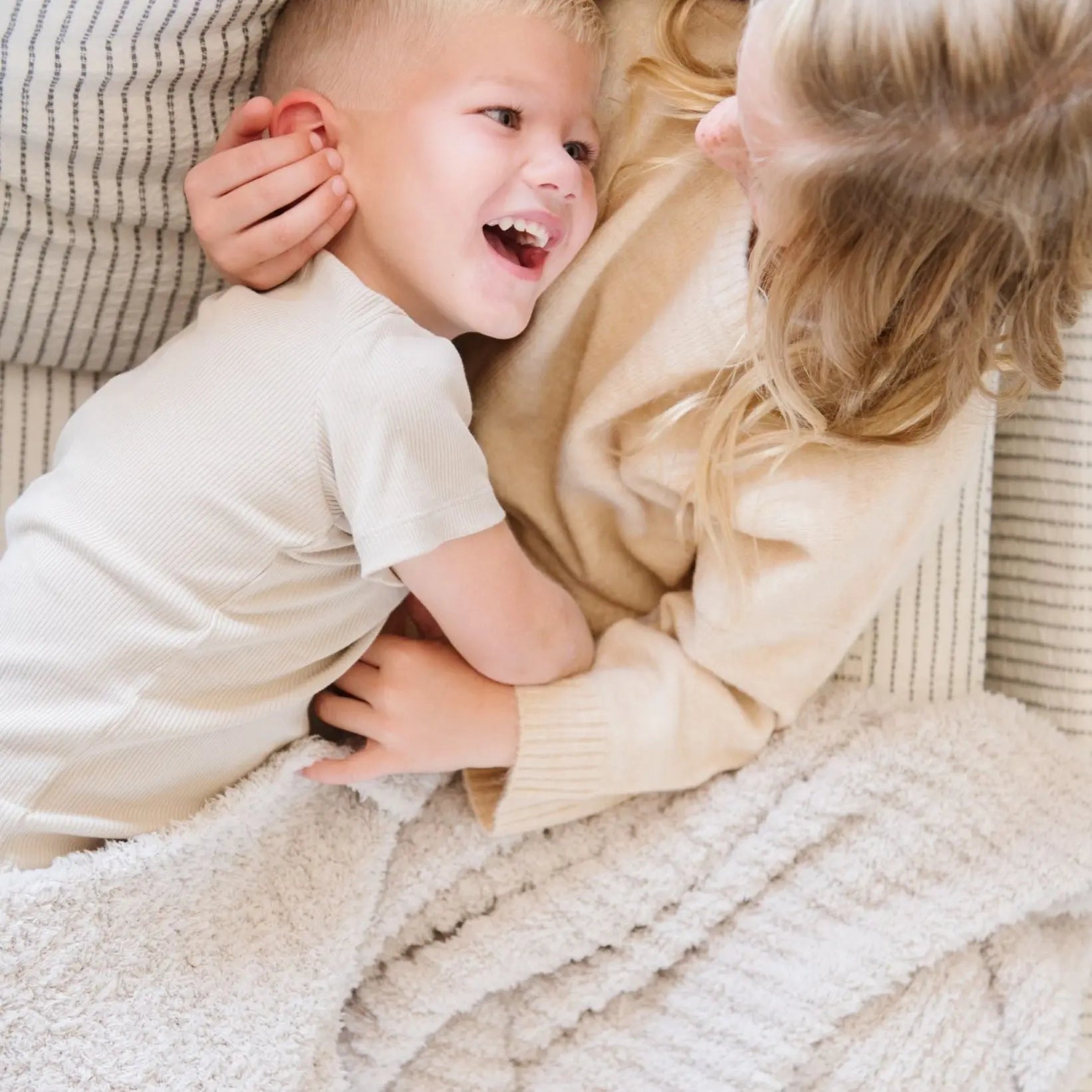Ribbed Bamboni Receiving Blanket Soft Cozy Baby Blanket Saranoni Everetts Place Boutique