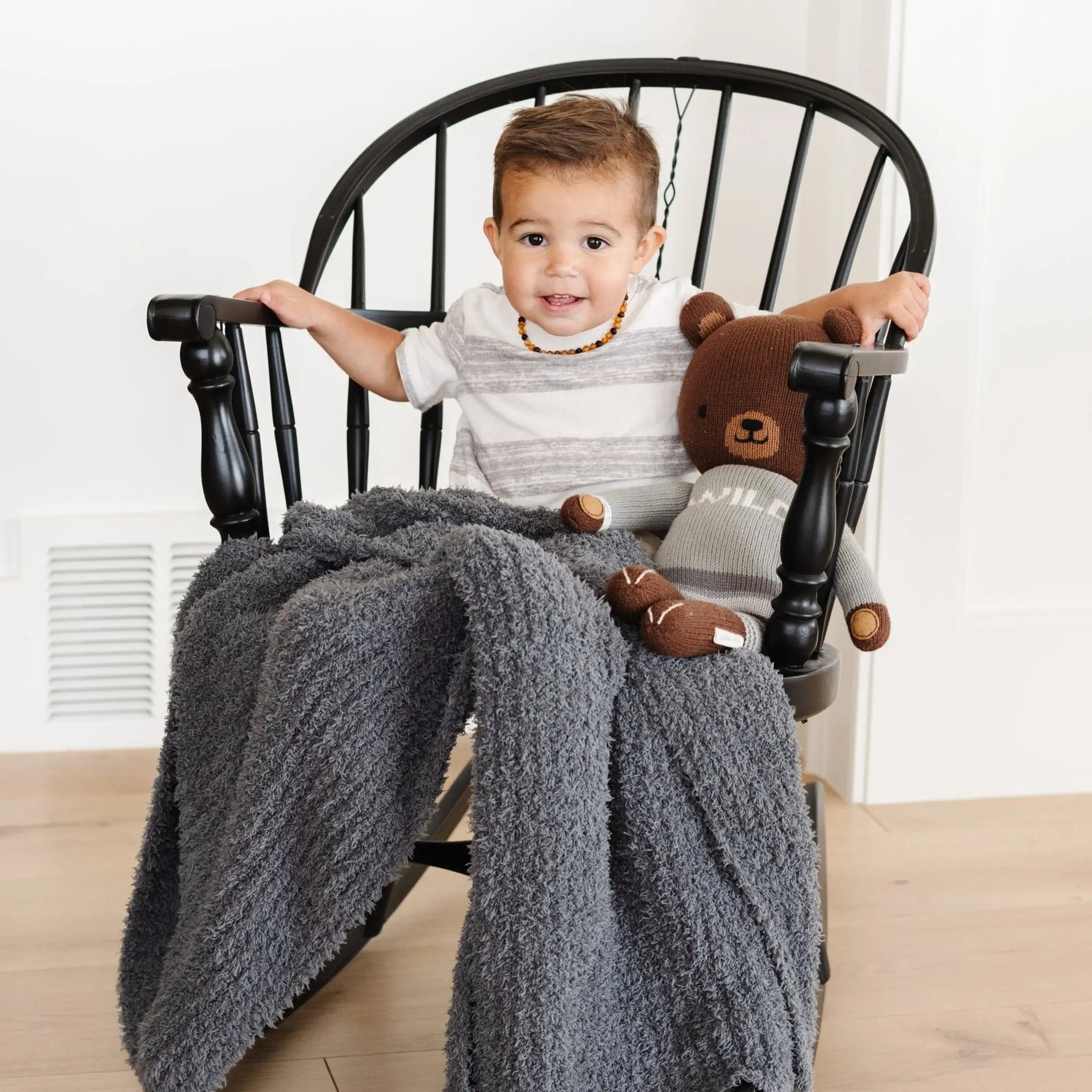 Ribbed Bamboni Receiving Blanket Soft Cozy Baby Blanket Saranoni Everetts Place Boutique