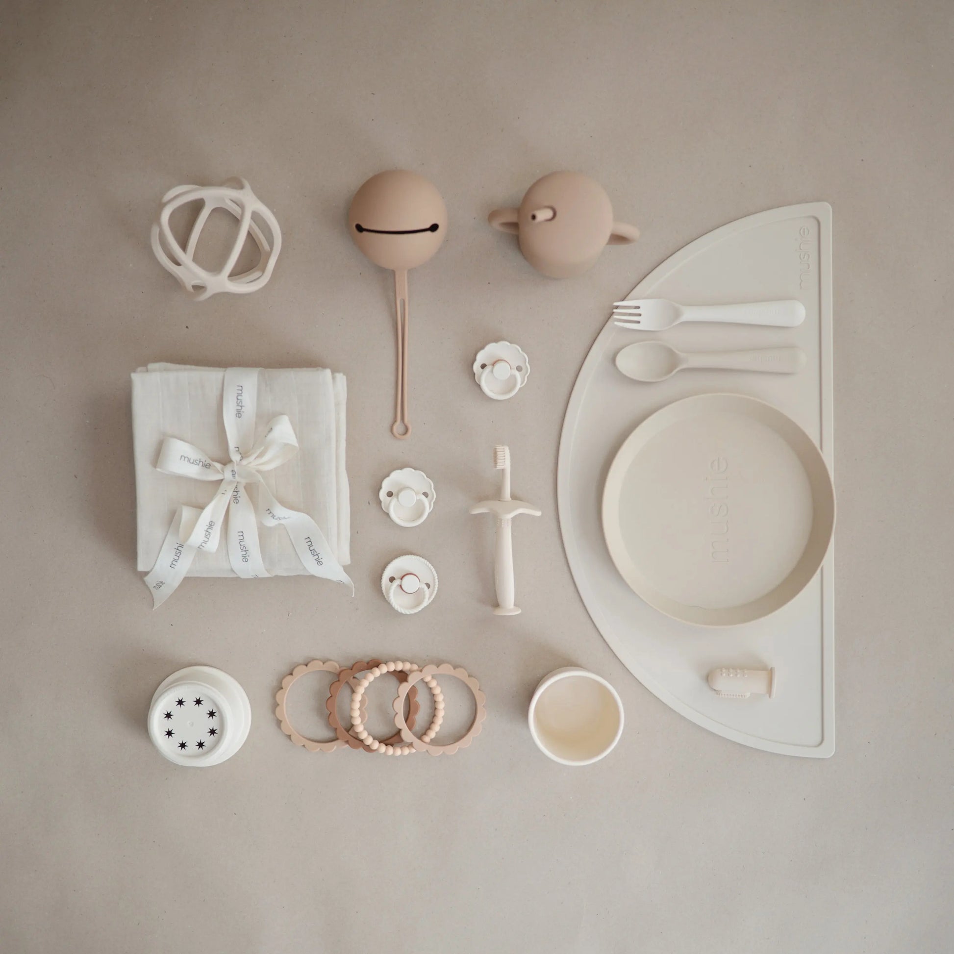 Round Dinnerware Plates BPA Free Plastic Set Dishwasher Microwave Safe Mushie Everetts Place: Online Boutique