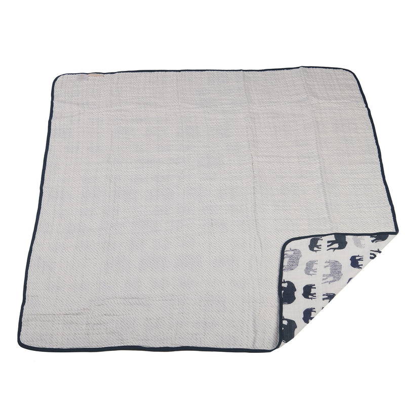 Blue Elephant and Spotted Wave cotton muslin blanket with four layers for kids, featuring soft and breathable natural fibers.