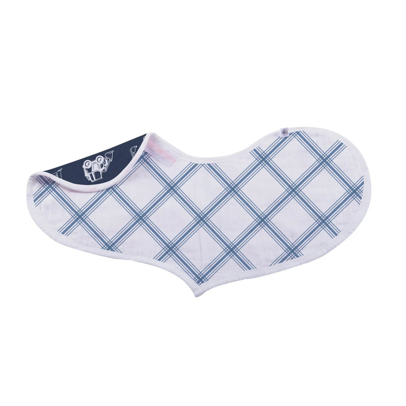 Heart-shaped cotton muslin bibs with snap closures, designed for comfort and absorbency.