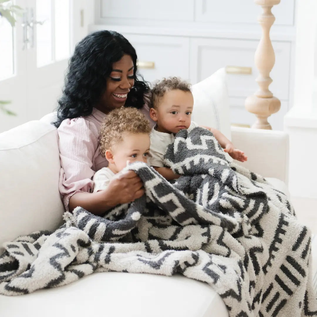 Saranoni Double Layer Bamboni Blankets XL Ultra Plush Saranoni Everetts Place Boutique