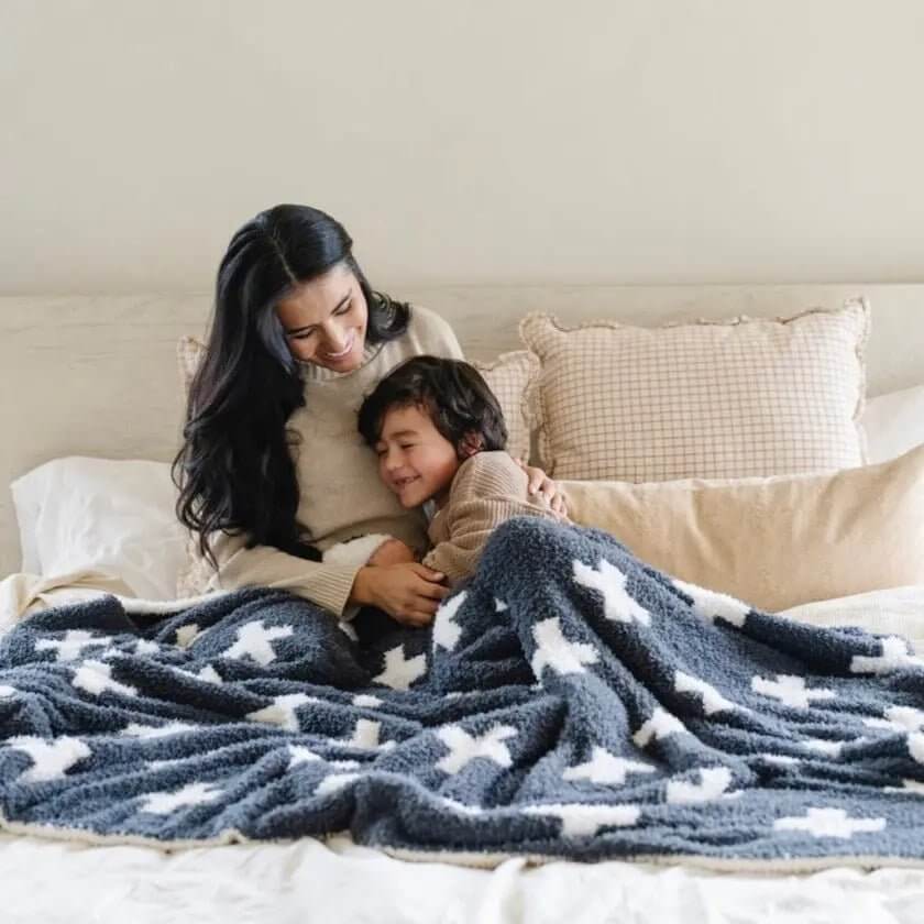Saranoni Double Layer Bamboni Blankets XL Ultra Plush - Everetts Place Boutique - 
