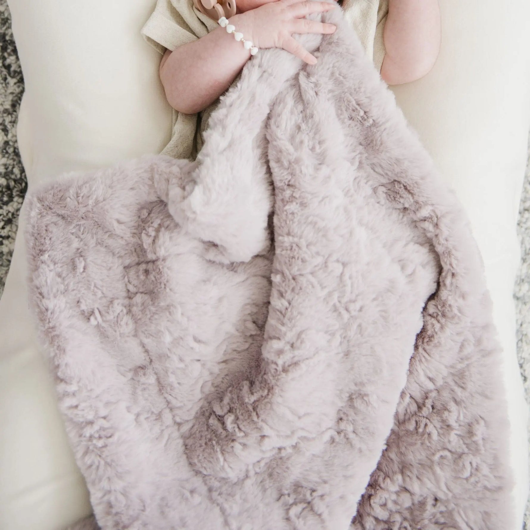 Saranoni Dream Mini Blankets Luxe Textured For Babies Saranoni Everetts Place Boutique