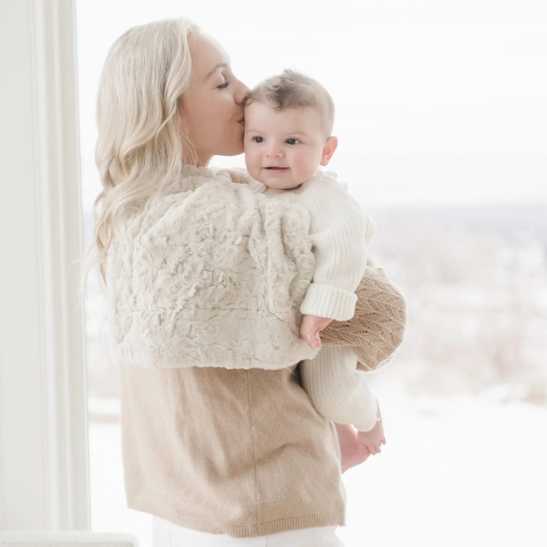 Saranoni Dream Mini Blankets Luxe Textured For Babies Saranoni Everetts Place Boutique 25.00