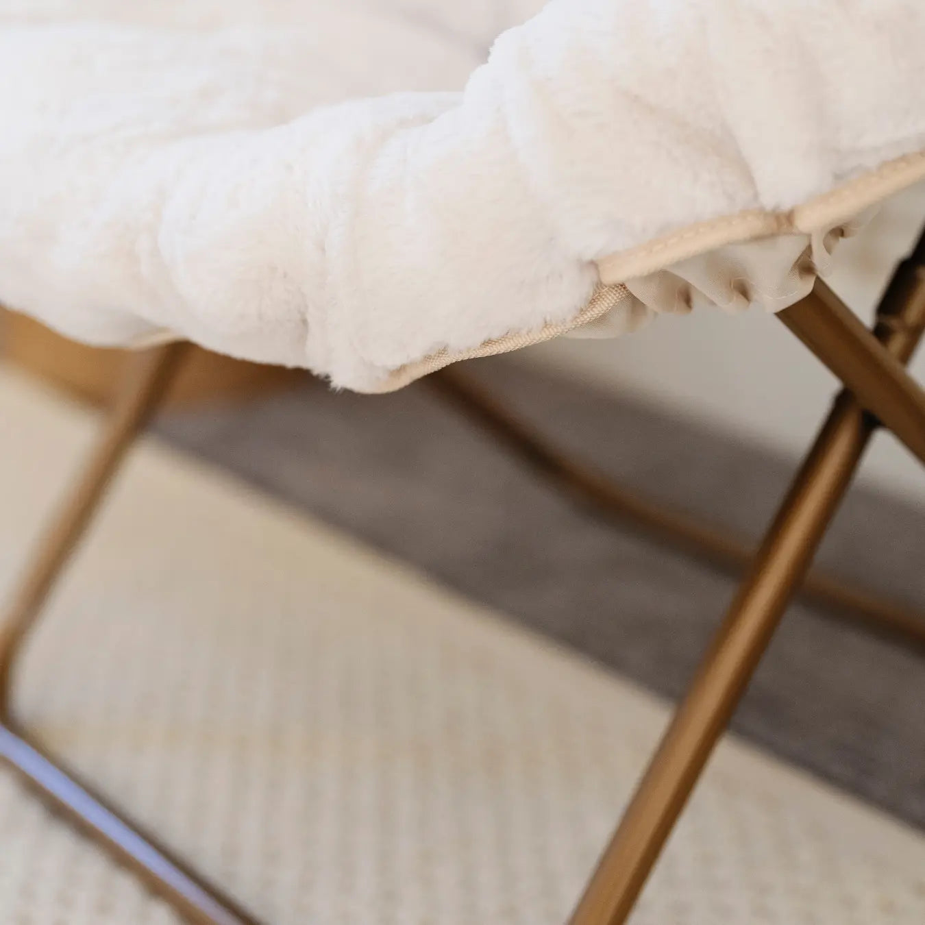 Saranoni Faux Fur Saucer Chair With Removable Cover Saranoni Everetts Place Boutique