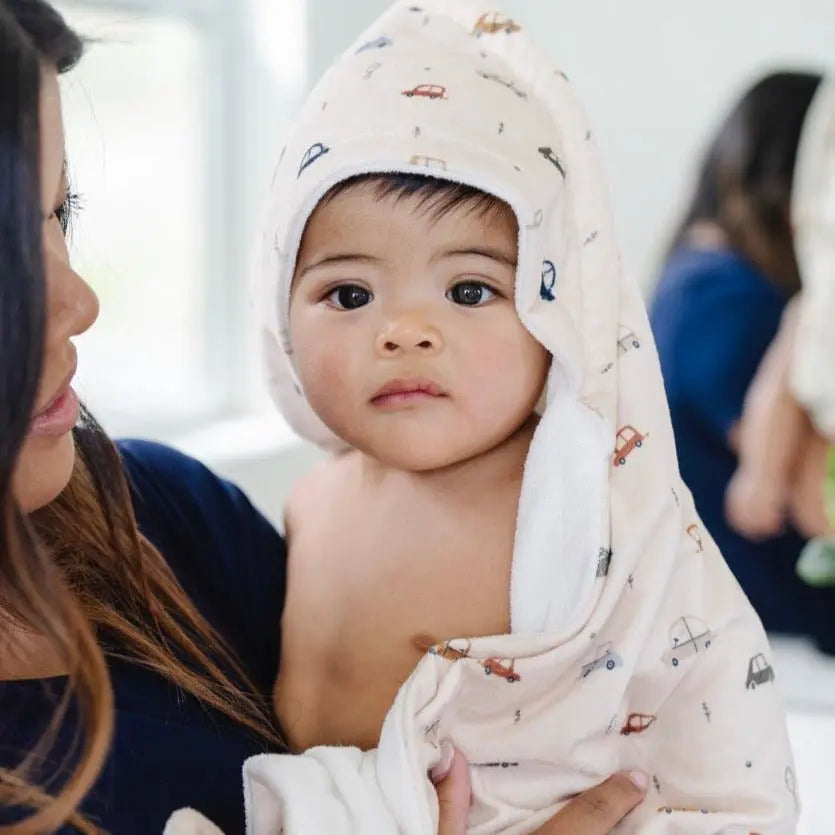 Saranoni Hooded Towels Luxury Minky Baby Soft Cozy Deluxe Saranoni Everetts Place Boutique