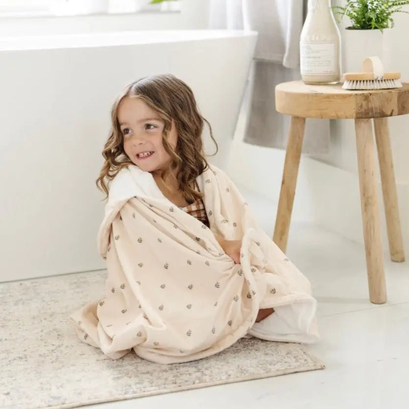 Saranoni Hooded Towels Luxury Minky Baby Soft Cozy Deluxe Saranoni Everetts Place Boutique