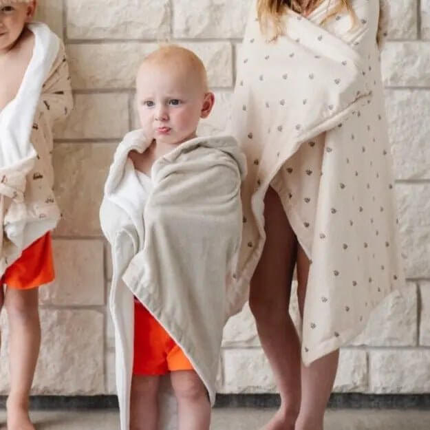 Saranoni Saranoni Hooded Towels Luxury Minky Baby Soft Cozy Deluxe - Everetts Place Boutique - 