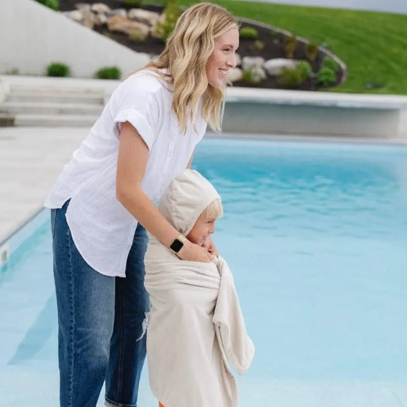 Saranoni Hooded Towels Luxury Minky Baby Soft Cozy Deluxe Saranoni Everetts Place Boutique