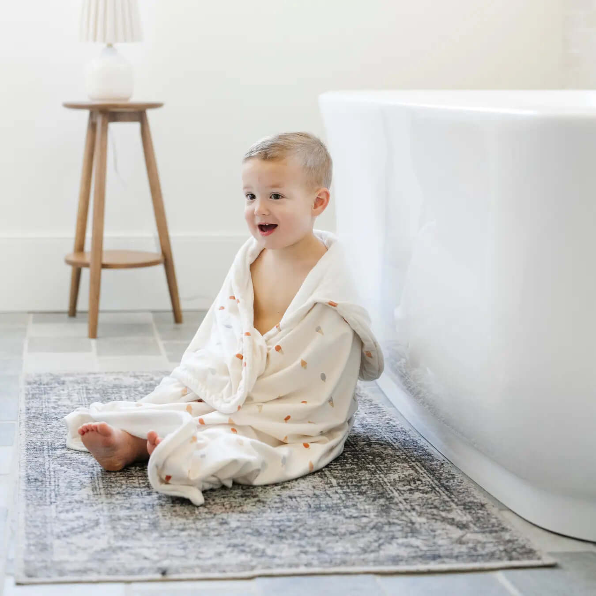 Saranoni Hooded Towels Luxury Minky Baby Soft Cozy Deluxe - Everetts Place Boutique - 