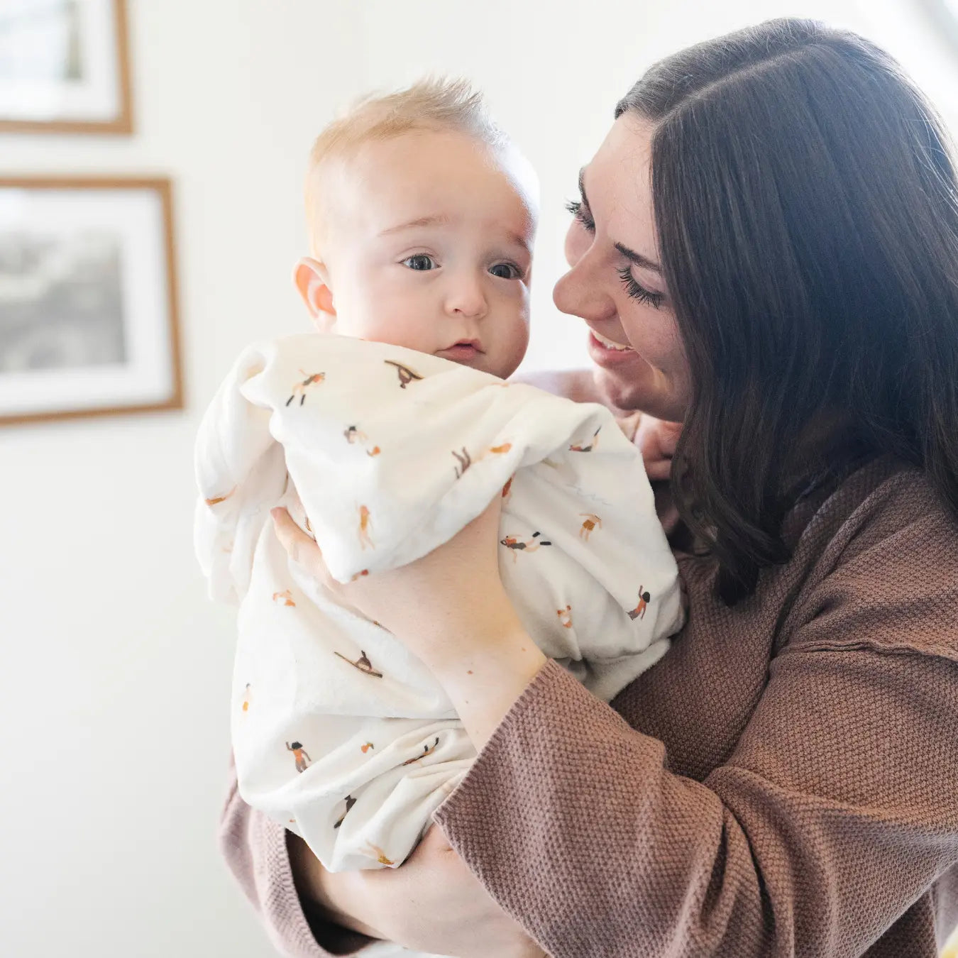 Saranoni Hooded Towels Luxury Minky Baby Soft Cozy Deluxe Saranoni Everetts Place Boutique