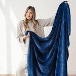 Saranoni Lush Home Throw Blanket Premium Soft Cozy XL Saranoni Everetts Place Boutique
