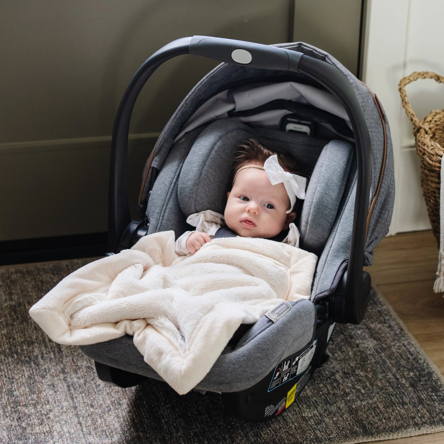 Saranoni Lush Mini Blankets Security Baby Blanket Essential Saranoni Everetts Place Boutique