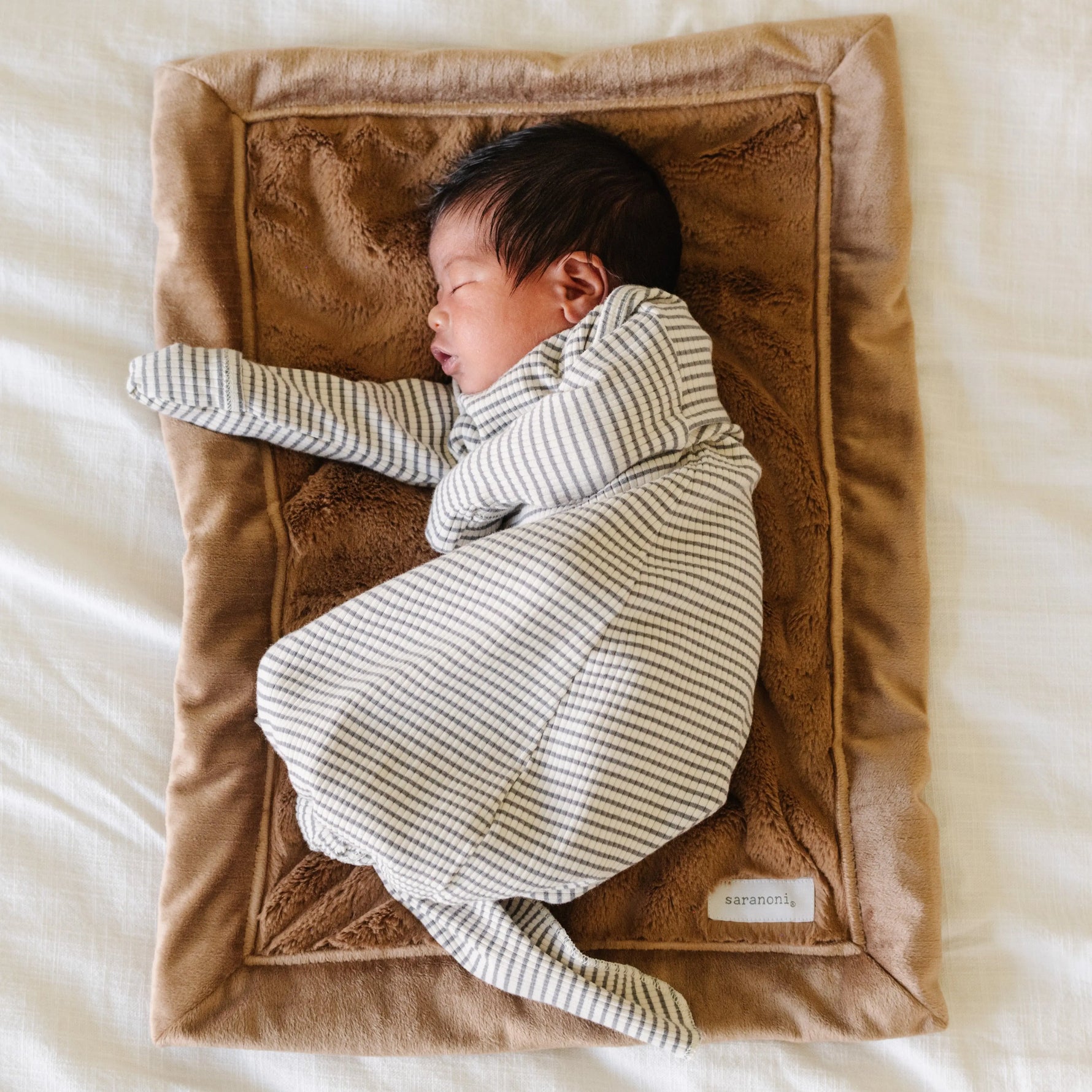 Saranoni Lush Mini Blankets Security Baby Blanket Essential Saranoni Everetts Place Boutique