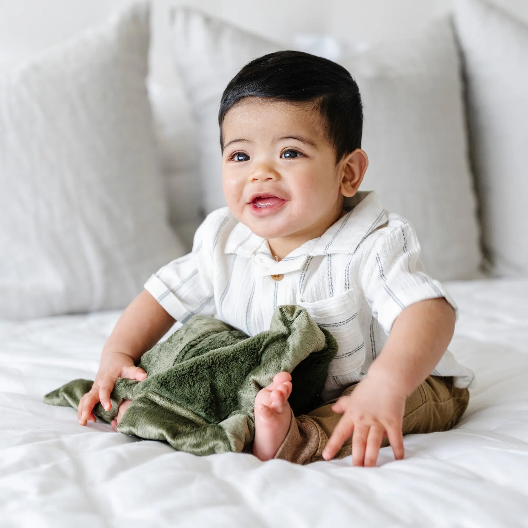Saranoni Lush Mini Blankets Security Baby Blanket Essential Saranoni Everetts Place Boutique