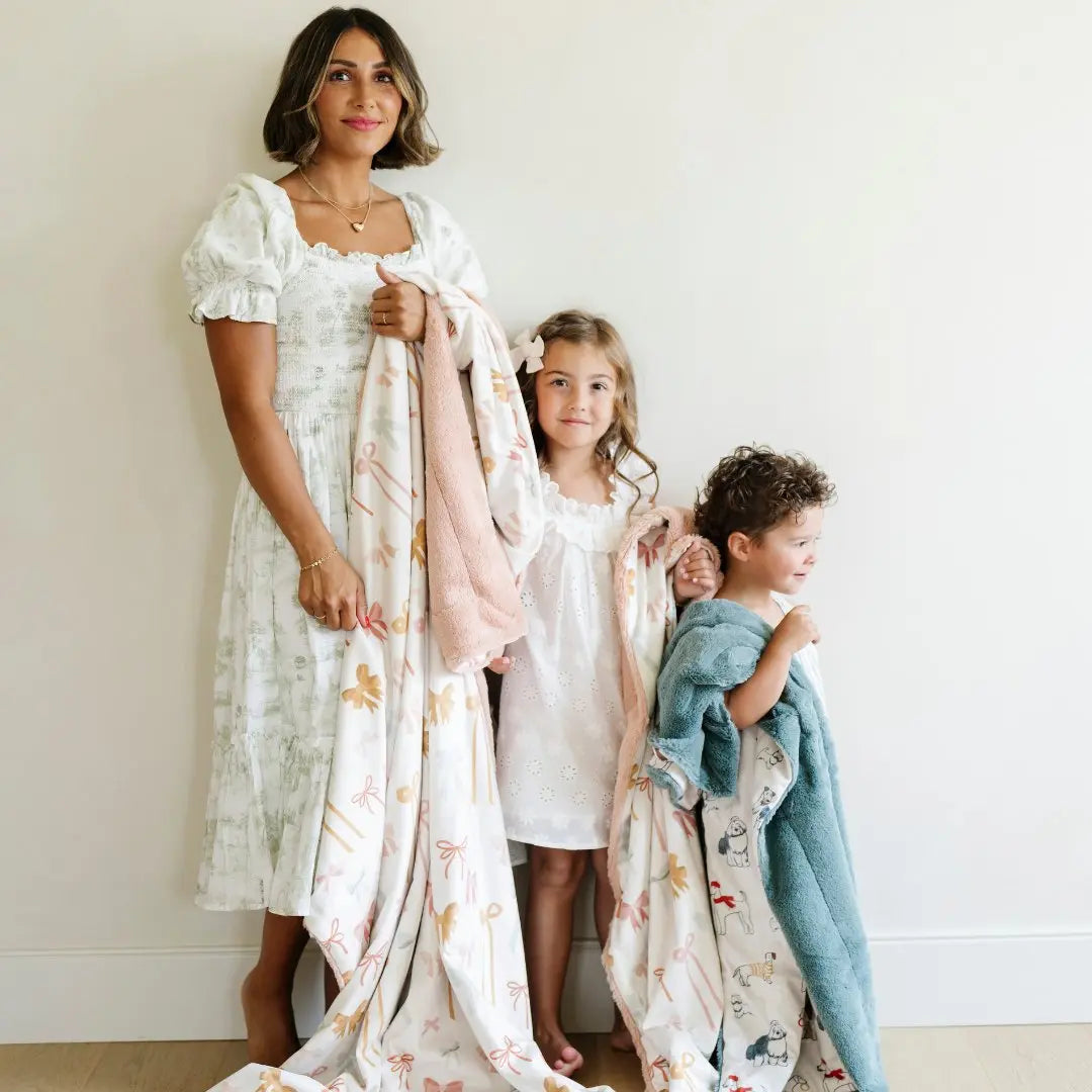 Saranoni Minky And Lush XL Blankets Duo Soft Plush Cozy Saranoni Everetts Place Boutique 169.00