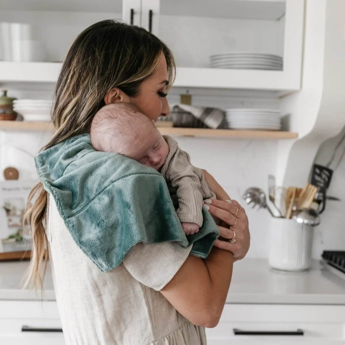 Saranoni Saranoni Minky Burp Cloths 3 Pack Set Luxuriously Soft - Everetts Place Boutique - 