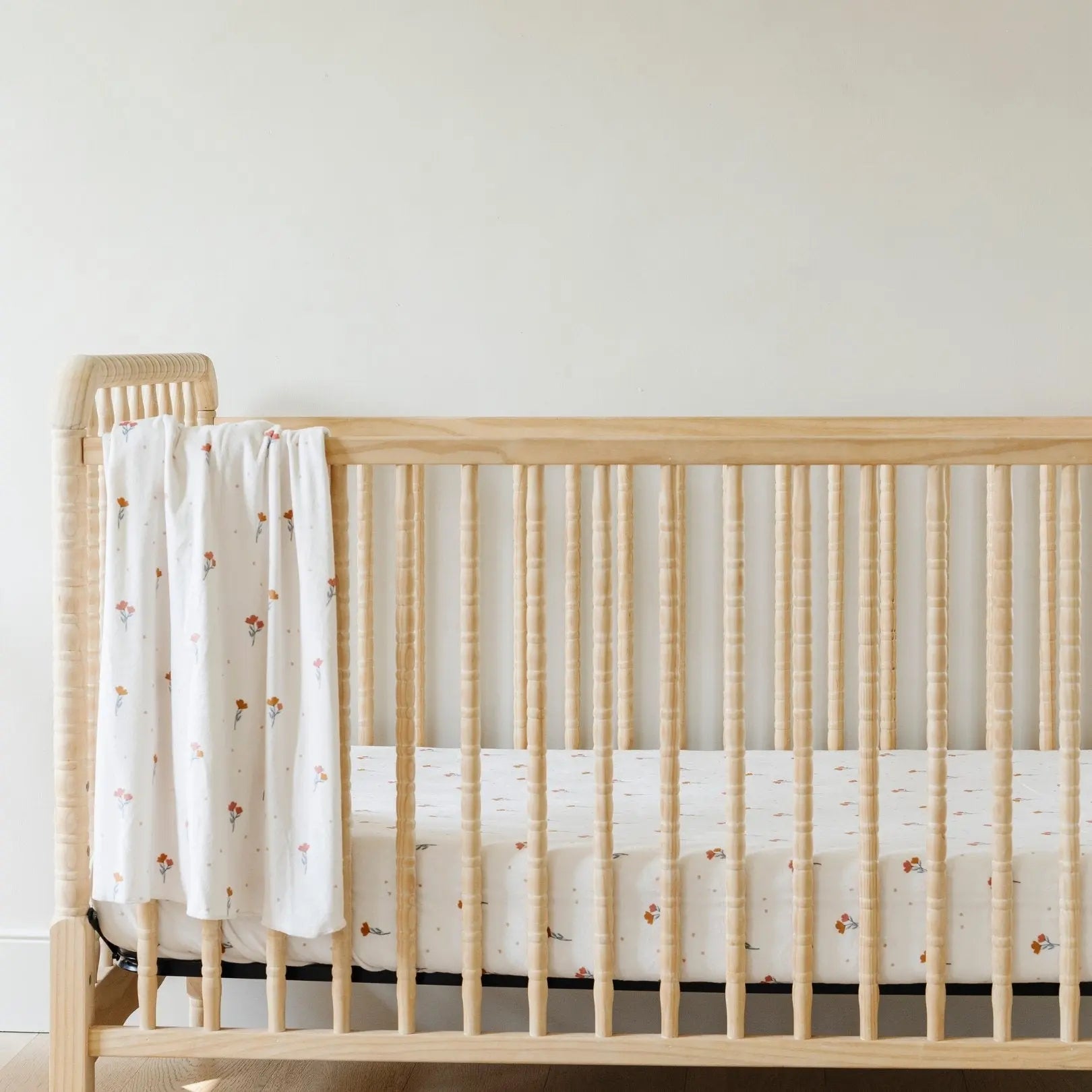 Saranoni Minky Stretch Luxe Crib Sheets Ultra Soft Nursery Saranoni Everetts Place Boutique
