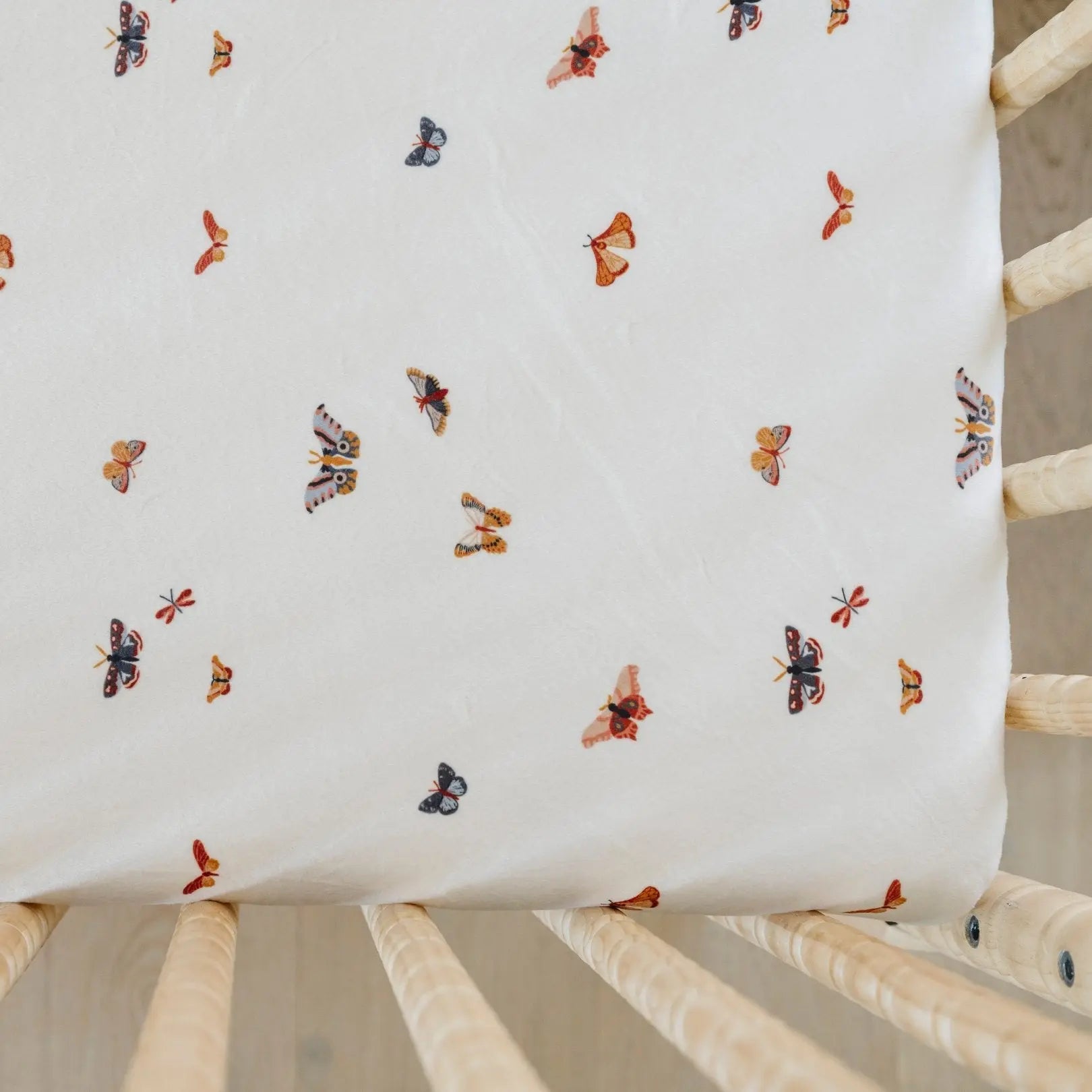 Saranoni Minky Stretch Luxe Crib Sheets Ultra Soft Nursery Saranoni Everetts Place Boutique