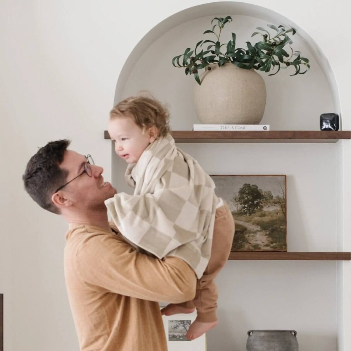 Saranoni Saranoni Minky Stretch Receiving Blanket Swaddle For Babies - Everetts Place Boutique - 