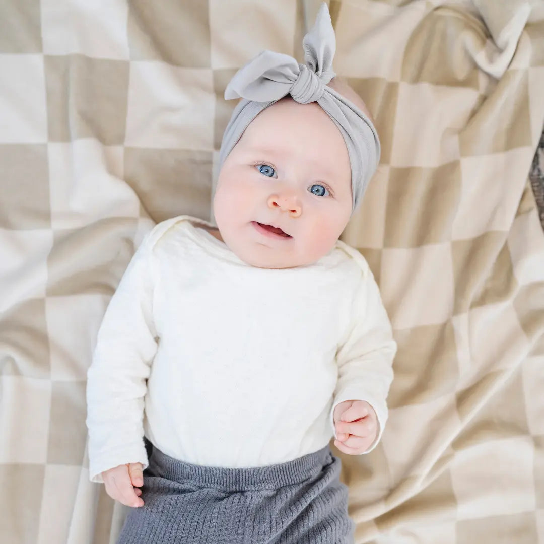 Saranoni Minky Stretch Receiving Blanket Swaddle For Babies Saranoni Everetts Place Boutique