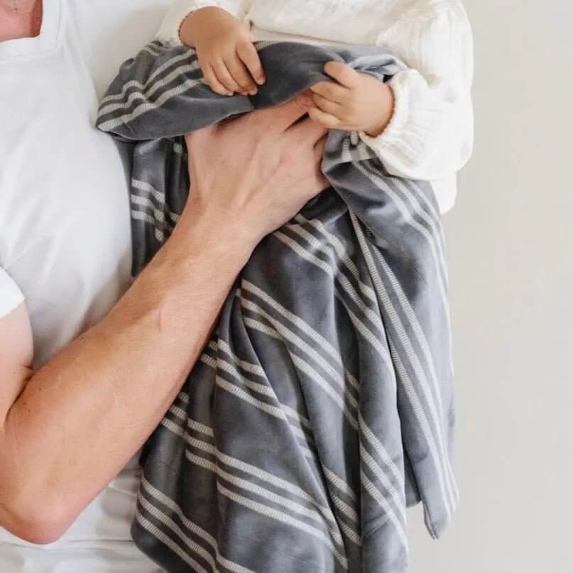 Saranoni Saranoni Minky Stretch Receiving Blanket Swaddle For Babies - Everetts Place Boutique - 