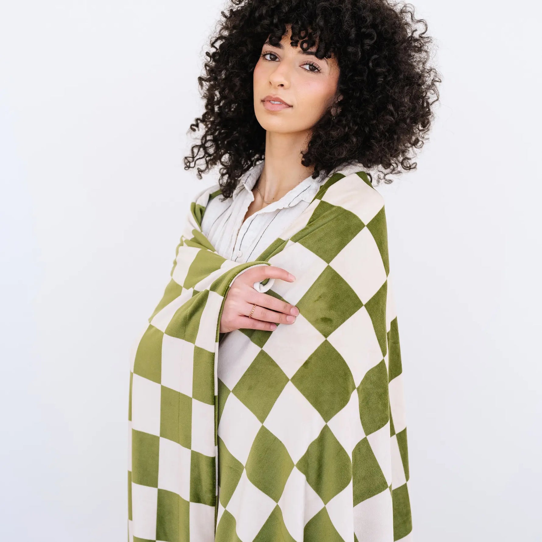 Saranoni Minky Stretch Throw Blanket For Adults Ultra Cozy Saranoni Everetts Place Boutique