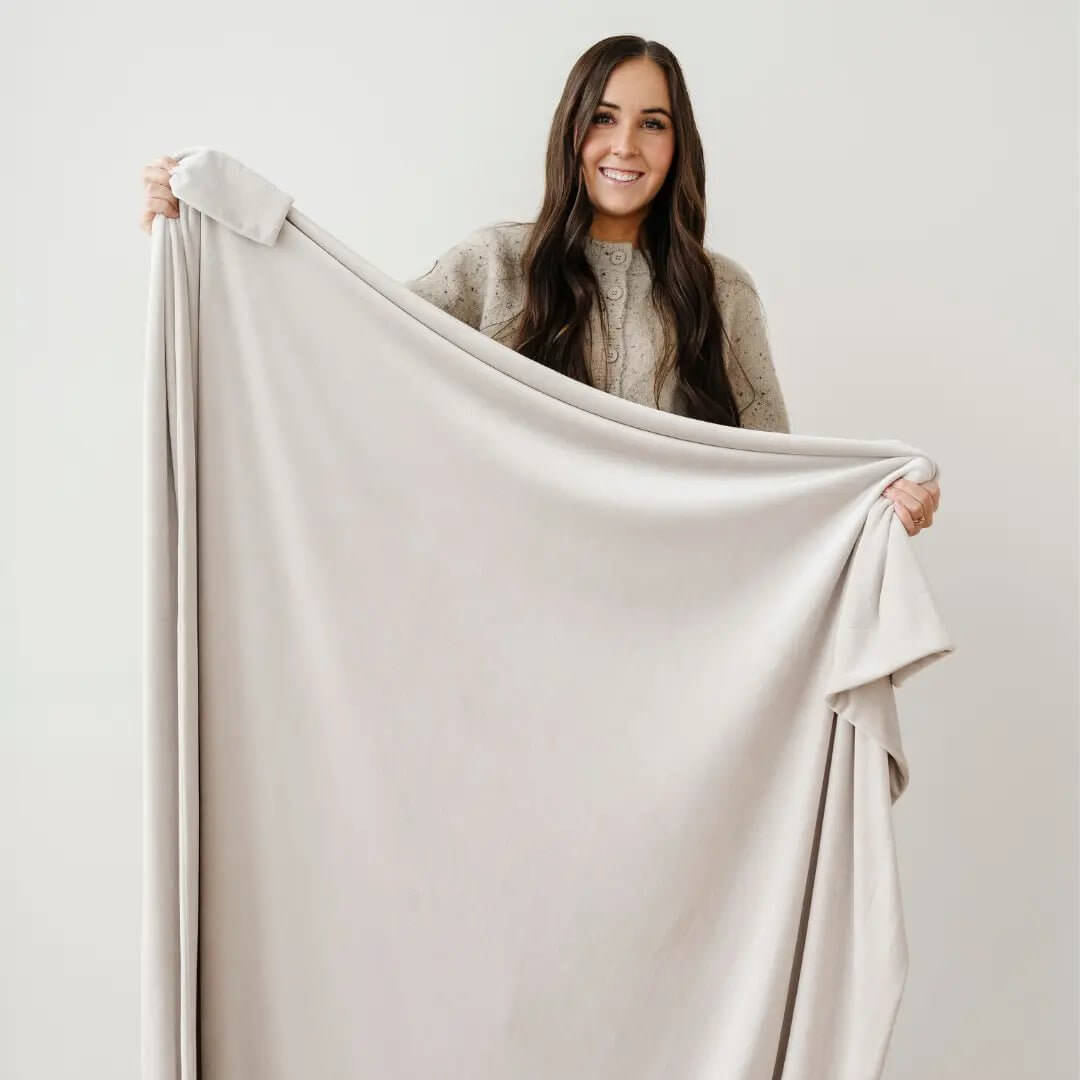 Saranoni Saranoni Minky Stretch Throw Blanket For Adults Ultra Cozy - Everetts Place Boutique - 
