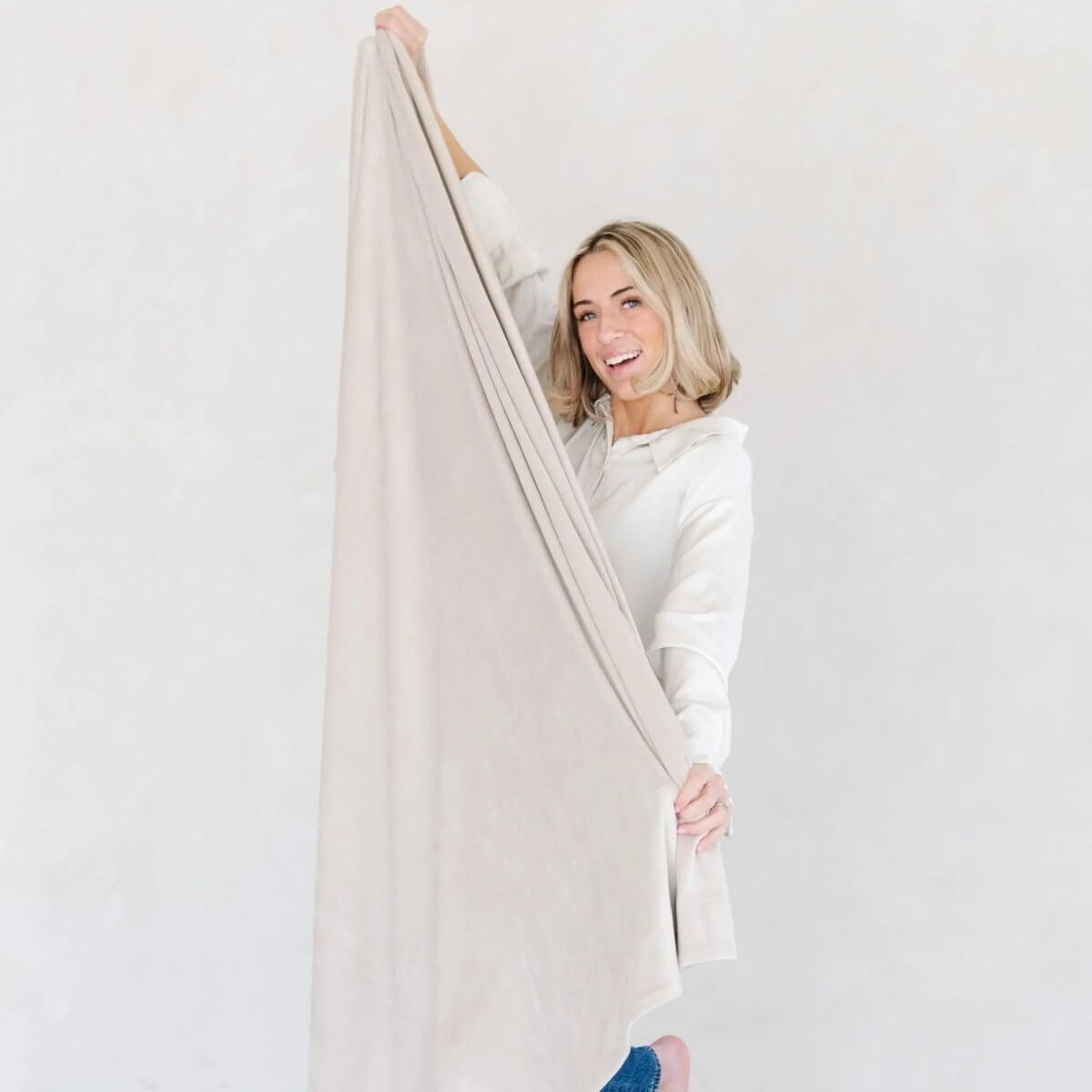 Saranoni Saranoni Minky Stretch Throw Blanket For Adults Ultra Cozy - Everetts Place Boutique - 
