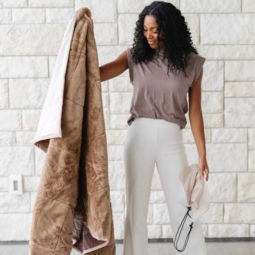 Saranoni Outdoor Blanket Water Resistant Faux Fur Quilt Saranoni Everetts Place Boutique