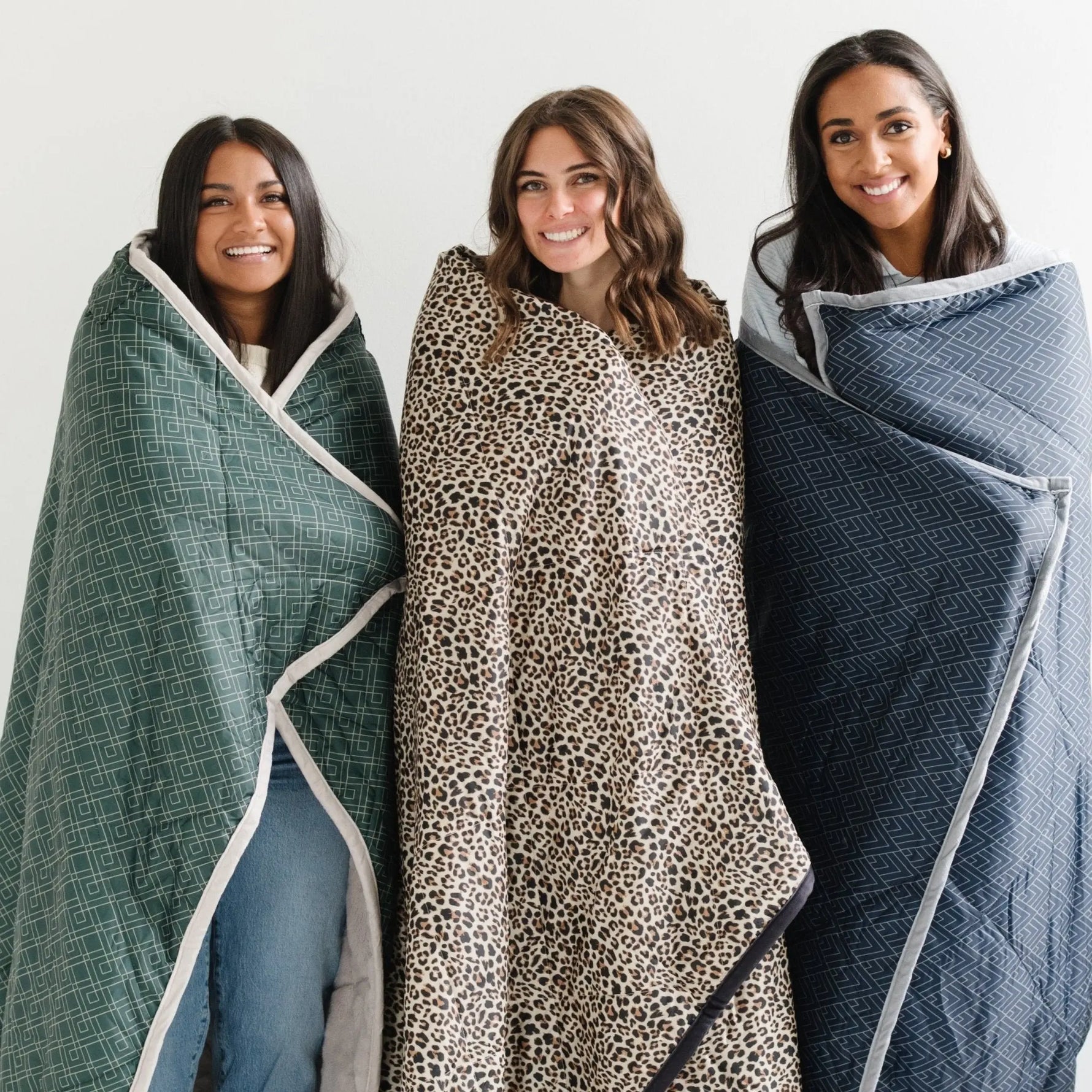 Saranoni Outdoor Blanket Water Resistant Faux Fur Quilt Saranoni Everetts Place Boutique