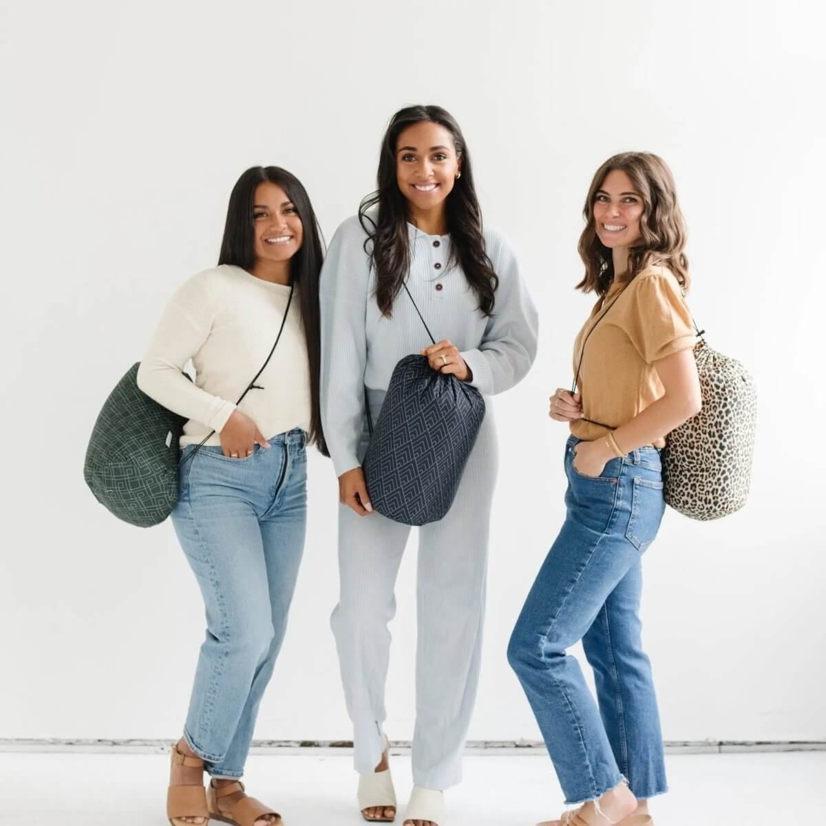 Saranoni Saranoni Outdoor Blanket Water Resistant Faux Fur Quilt - Everetts Place Boutique - 