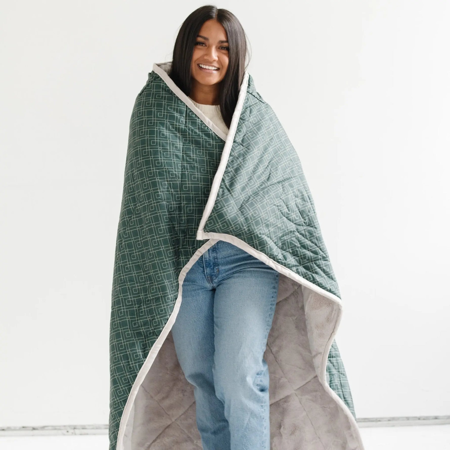 Saranoni Outdoor Blanket Water Resistant Faux Fur Quilt Saranoni Everetts Place Boutique 119.00