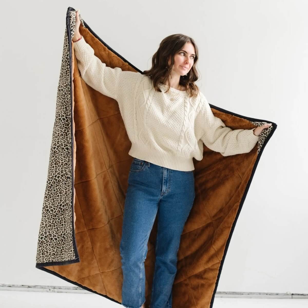 Saranoni Saranoni Outdoor Blanket Water Resistant Faux Fur Quilt - Everetts Place Boutique - 